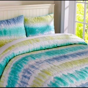 Full/Queen Comforter Quilt (Pottery Barn) NWOT